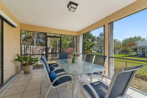 7954 Se Carlton Street Hobe Sound FL 33455