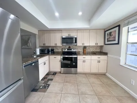 136 Doe Trail Jupiter FL 33458