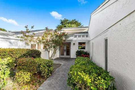 24 Cambridge Drive Boynton Beach FL 33436