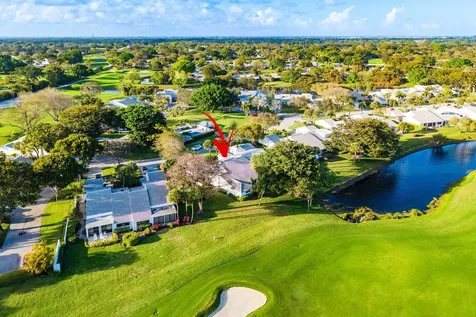 24 Cambridge Drive Boynton Beach FL 33436