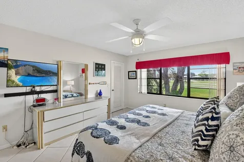 7 Southport Lane Boynton Beach FL 33436