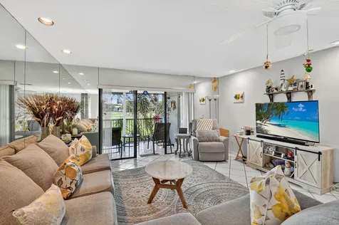 7 Southport Lane Boynton Beach FL 33436