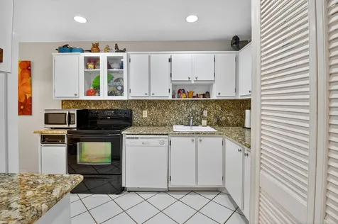 7 Southport Lane Boynton Beach FL 33436