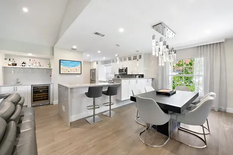 7369 Orangewood Lane Boca Raton FL 33433