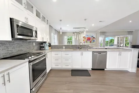 7369 Orangewood Lane Boca Raton FL 33433