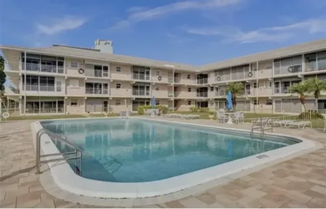 745 Se 19th Avenue Deerfield Beach FL 33441