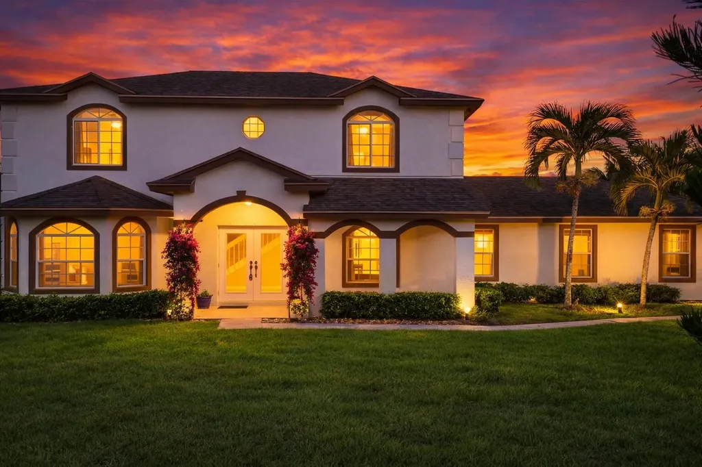 6934 Grapeview Boulevard The Acreage FL 33470