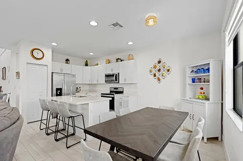 4021 Sycamore Cove Riviera Beach FL 33410