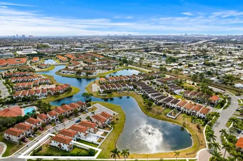 4021 Sycamore Cove Riviera Beach FL 33410