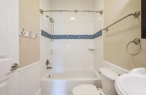 199 NW 7th Street Boca Raton FL 33432