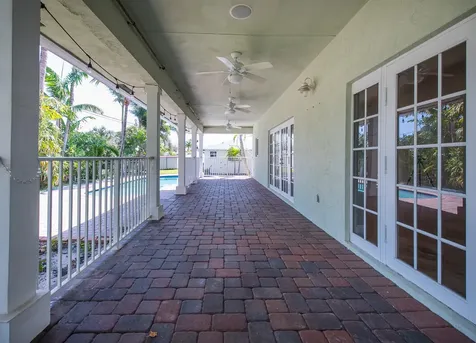 199 NW 7th Street Boca Raton FL 33432