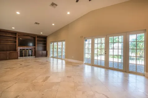 199 NW 7th Street Boca Raton FL 33432