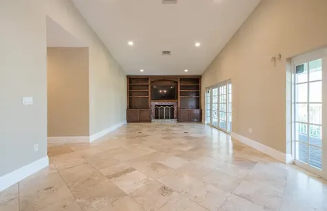 199 NW 7th Street Boca Raton FL 33432