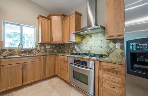 199 NW 7th Street Boca Raton FL 33432