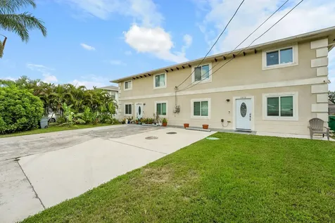 2856 Harson Way Fort Pierce FL 34946