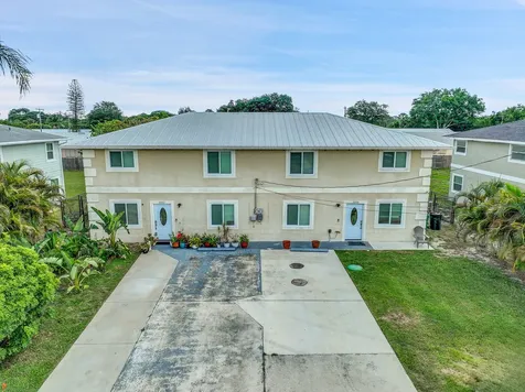 2856 Harson Way Fort Pierce FL 34946
