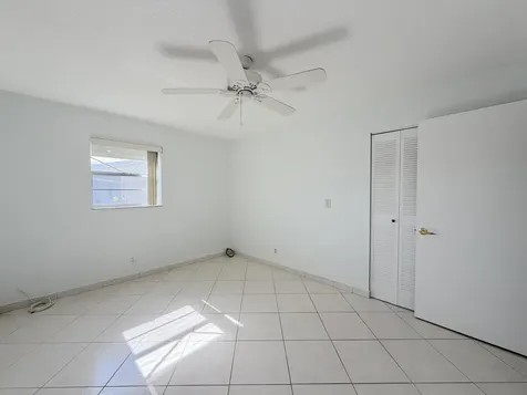 2704 Knight Lane Delray Beach FL 33445