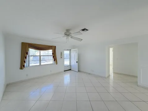 2704 Knight Lane Delray Beach FL 33445