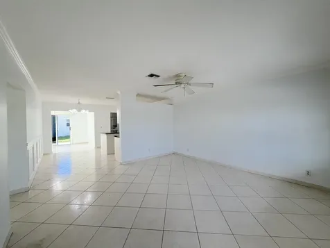 2704 Knight Lane Delray Beach FL 33445