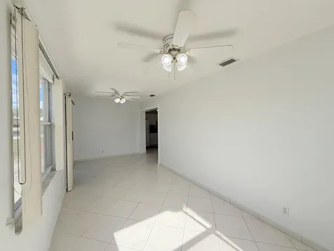 2704 Knight Lane Delray Beach FL 33445