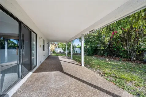 2216 Amesbury Court Wellington FL 33414