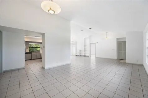 2216 Amesbury Court Wellington FL 33414