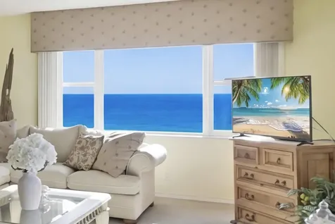 1200 Hibiscus Avenue Pompano Beach FL 33062