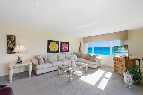1200 Hibiscus Avenue Pompano Beach FL 33062