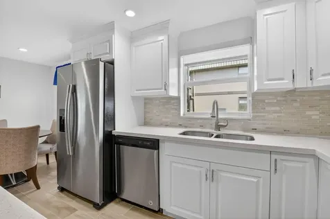 60 Brittany Delray Beach FL 33446