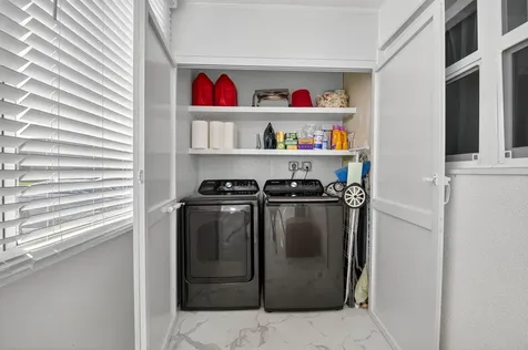 60 Brittany Delray Beach FL 33446