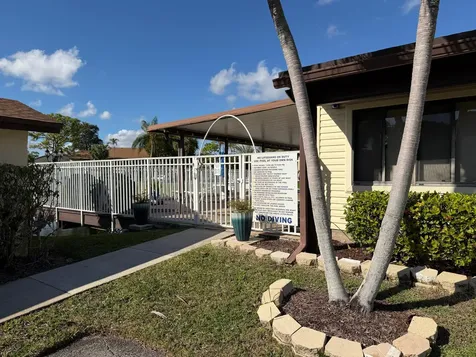 5930 Whispering Pine Way Greenacres FL 33463