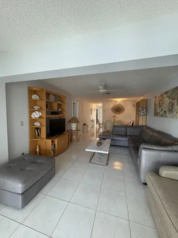 1421 Nw 19th Terrace Delray Beach FL 33445