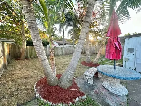 634 Oak Street Boynton Beach FL 33435