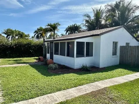634 Oak Street Boynton Beach FL 33435