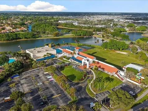 20970 Via Alamanda 2 Boca Raton FL 33428