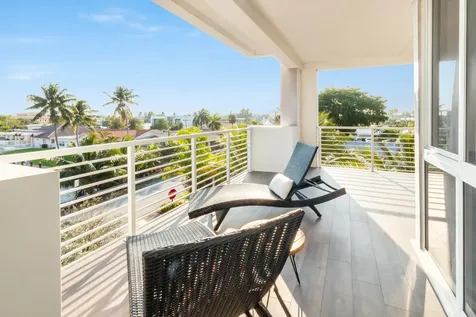 51 SE 19th Avenue Deerfield Beach FL 33441