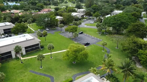 297 Deer Creek Boulevard Deerfield Beach FL 33442