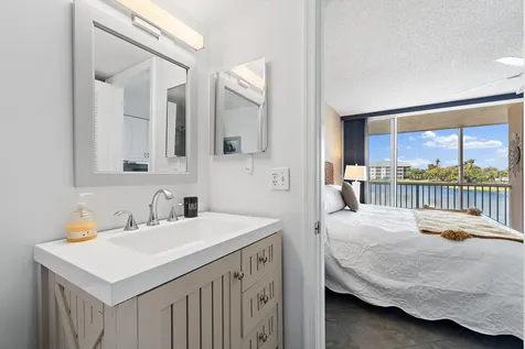 353 S Us Highway 1 Jupiter FL 33477