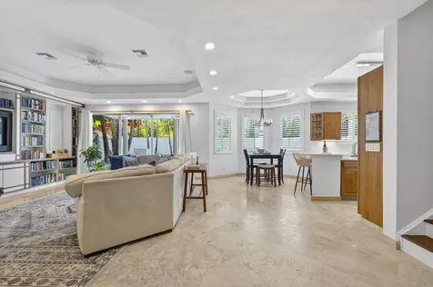 1020 Se 11th Street Fort Lauderdale FL 33316