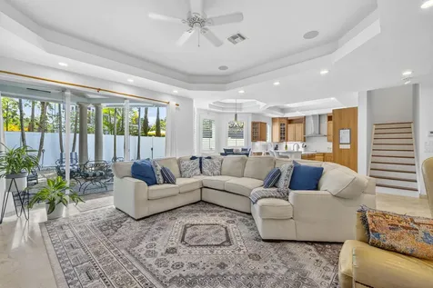 1020 Se 11th Street Fort Lauderdale FL 33316