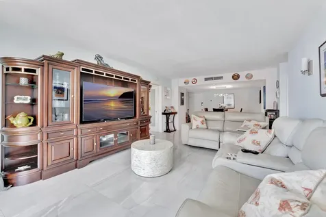 1900 S Ocean Boulevard Lauderdale By The Sea FL 33062