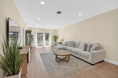 8350 Springlake Drive Boca Raton FL 33496