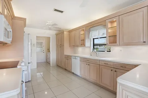 10426 Vereda Circle Boynton Beach FL 33436