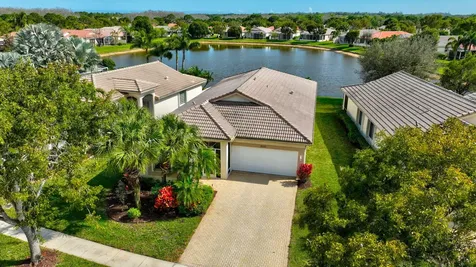 2707 Clipper Circle West Palm Beach FL 33411