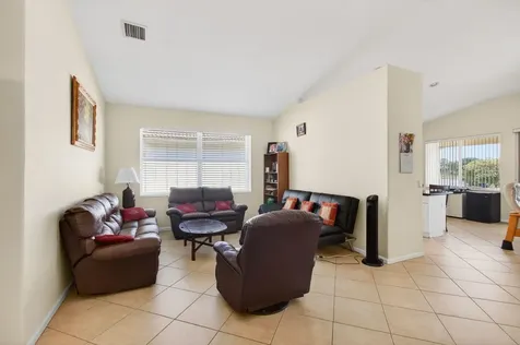 2707 Clipper Circle West Palm Beach FL 33411