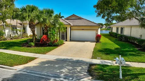 2707 Clipper Circle West Palm Beach FL 33411