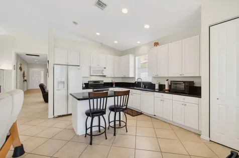 2707 Clipper Circle West Palm Beach FL 33411