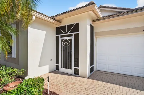 2707 Clipper Circle West Palm Beach FL 33411