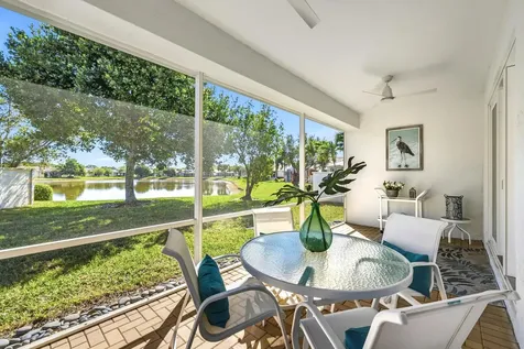 2737 Clipper Circle West Palm Beach FL 33411