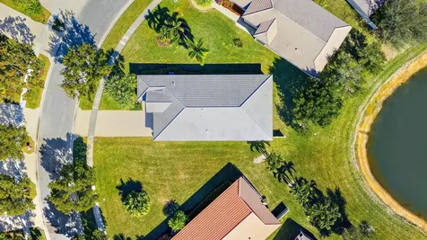 2737 Clipper Circle West Palm Beach FL 33411